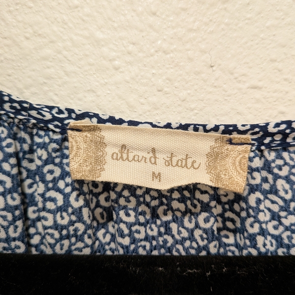Altar'd State Navy and White Patterned Top - Picture 4 of 5